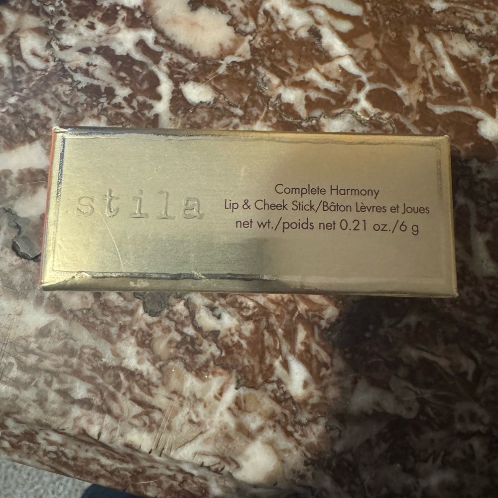stila lip color and blush Sheer Petunia NEW IN BOX